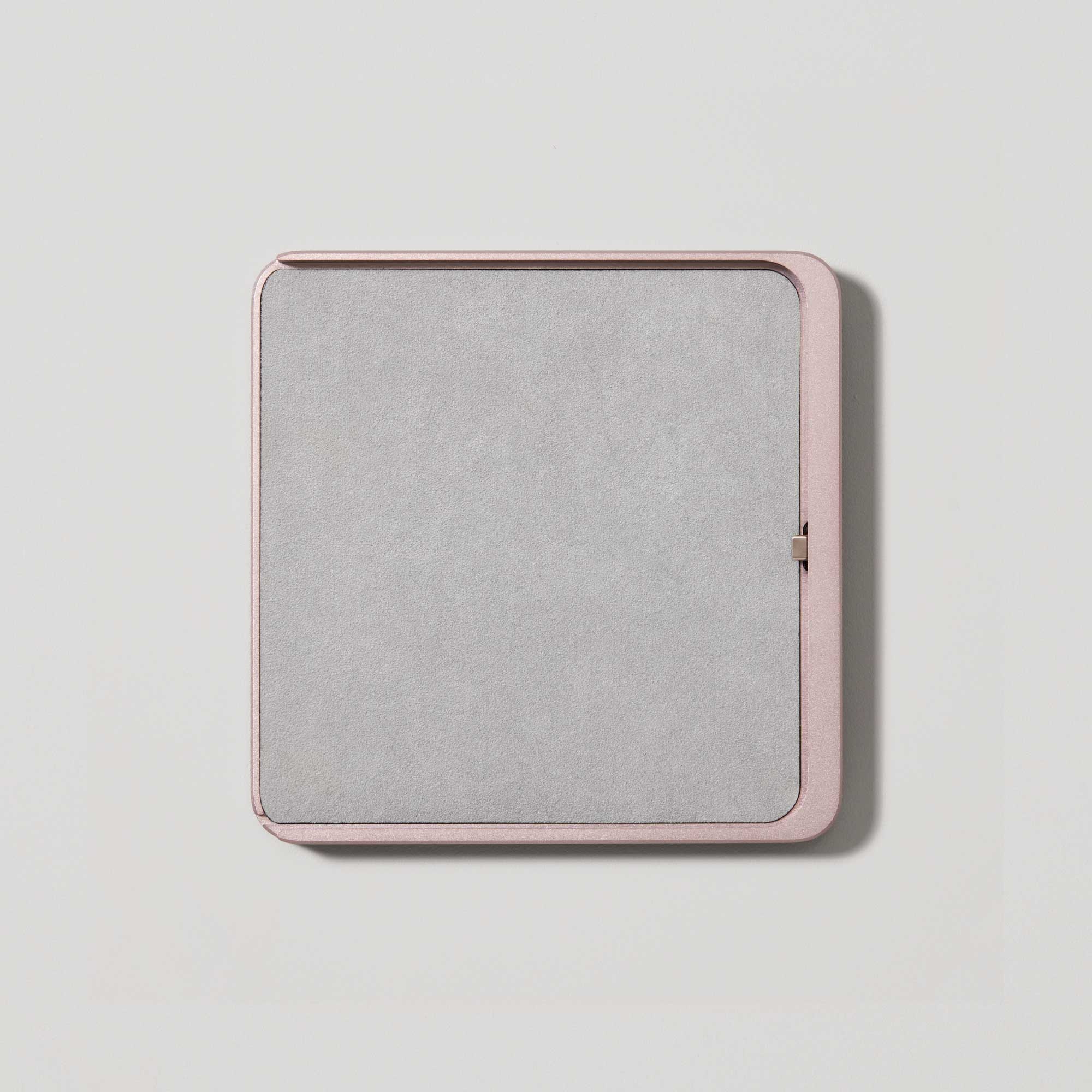 Dame Wall Home 2.0 for iPad 10.9"