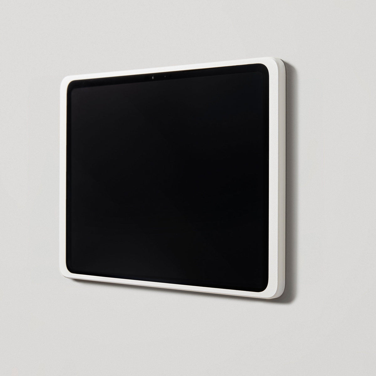 Displine Dame Wall 2.0 for iPad Pro 13″ (2024)