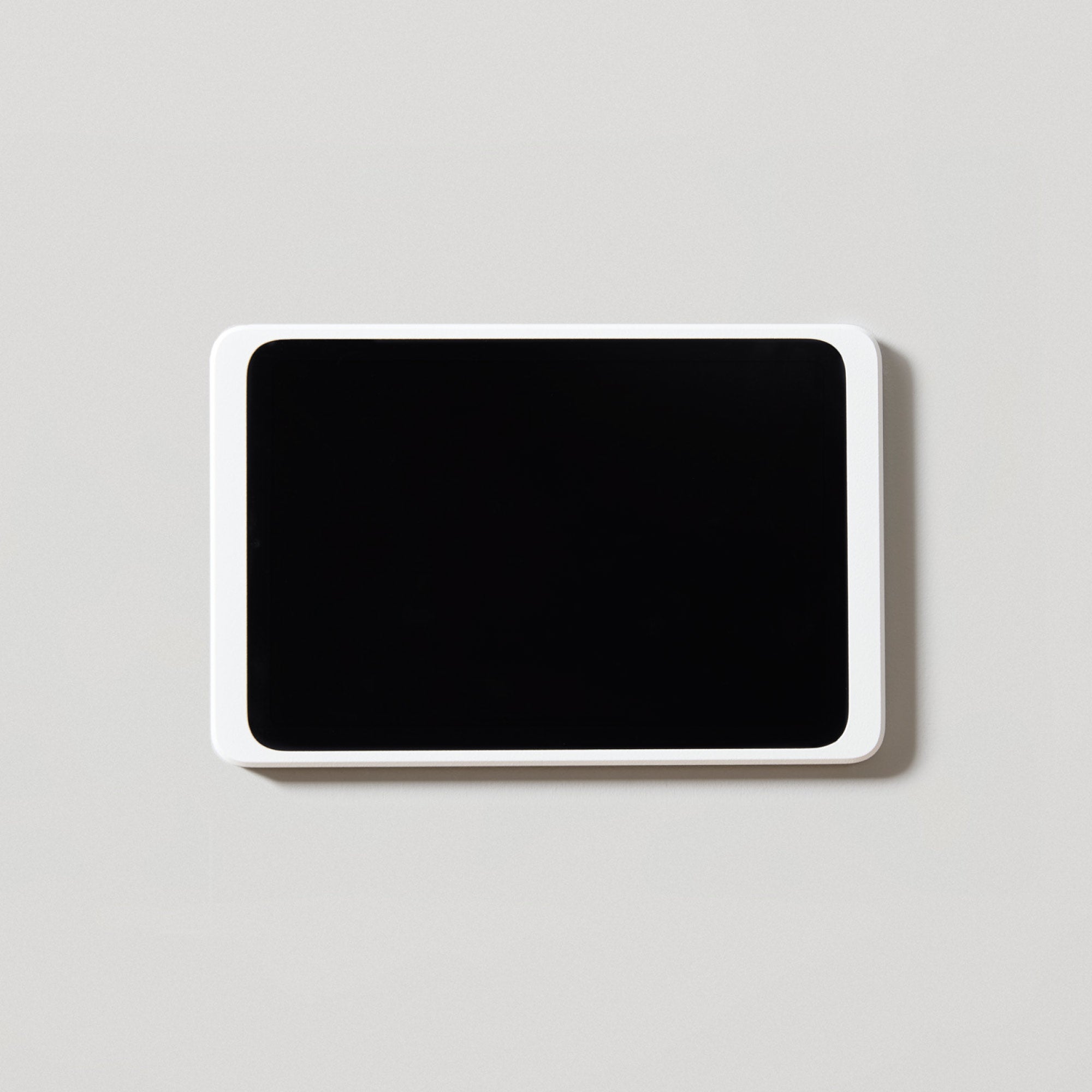 Displine Dame Wall 2.0 for iPad mini 8.3 White