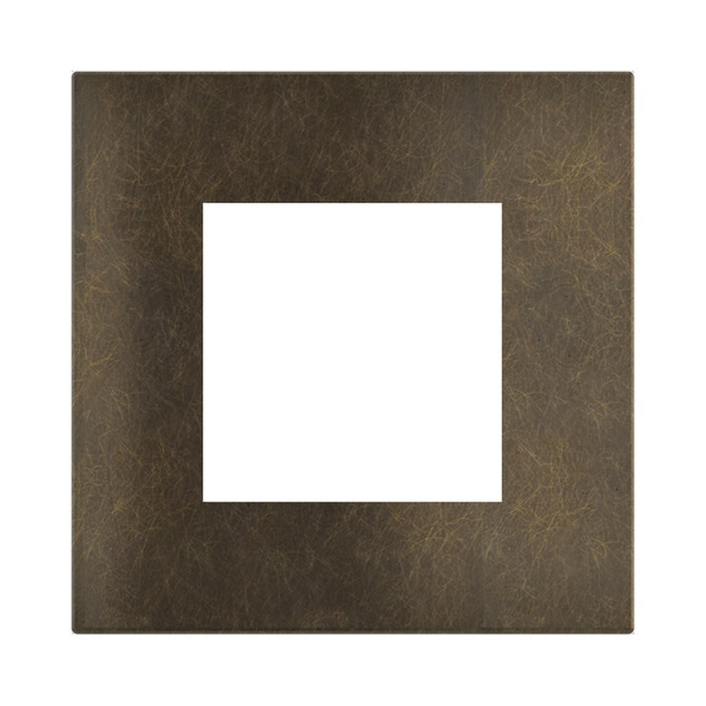 Ekinex Proxima square magnetic plate, 45x45 window (UK, multistandard, modules) EK-PQA-P